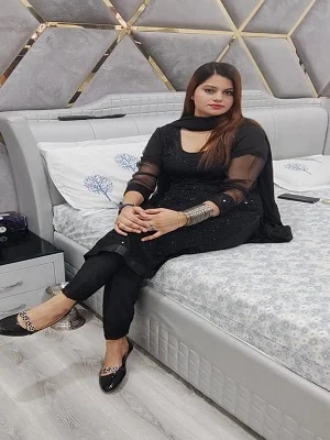 Call Girl in Udyog Vihar