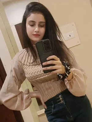 Independent Udyog Vihar Call Girl